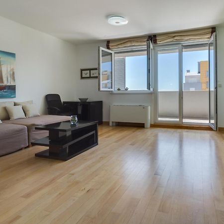 Apartment Pavic - Private Parking Zara Esterno foto