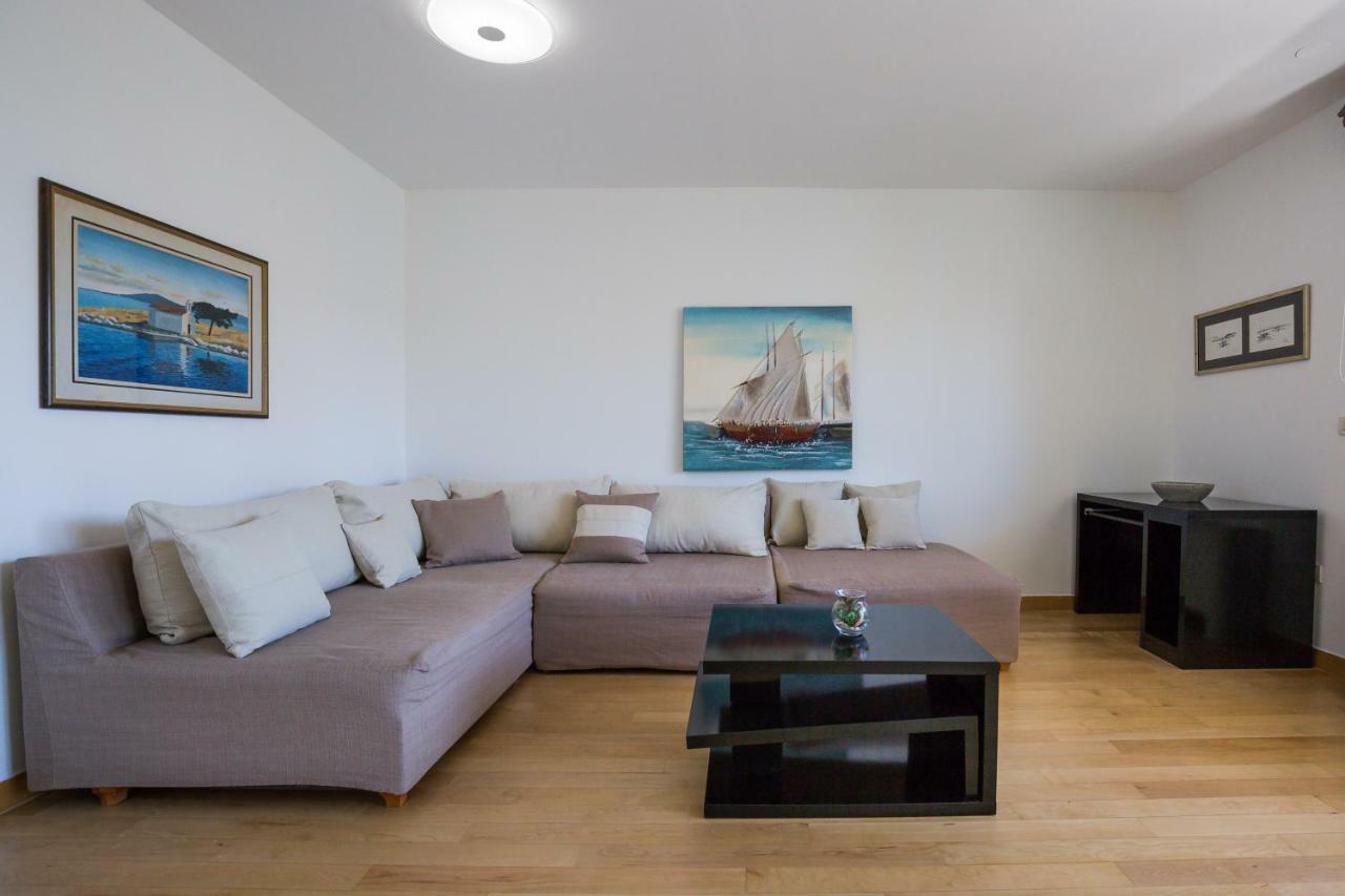 Apartment Pavic - Private Parking Zara Esterno foto